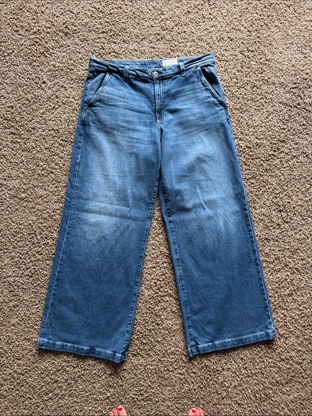 AG Adriano Goldschmied Wide Leg Jeans in Medium Blue Wash